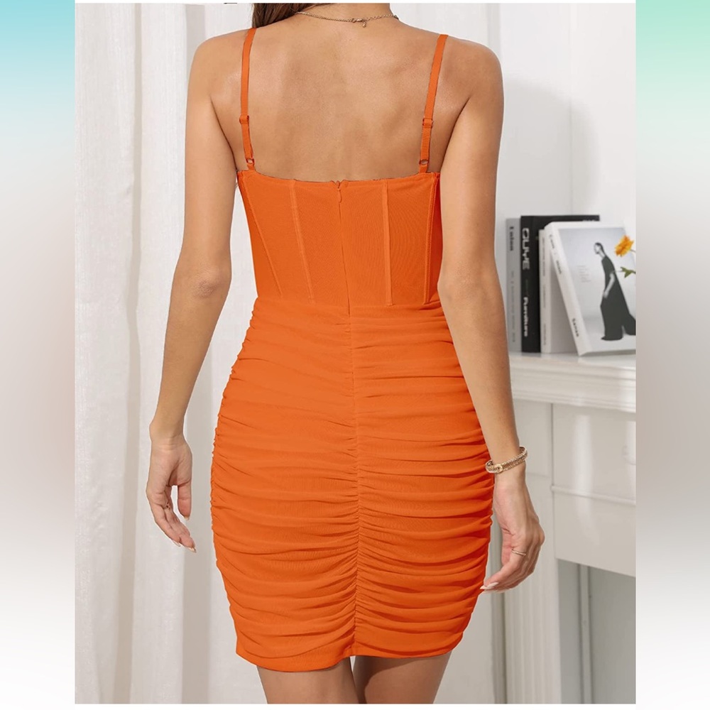 Orange Bodycon Mini Dress 🧡 - Club/Party (SMALL) - Picture 4 of 6